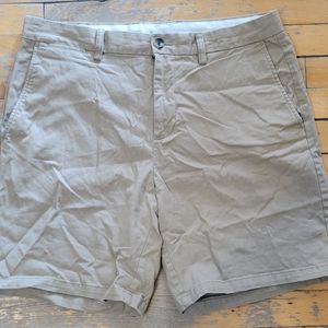 Old Navy cargo short